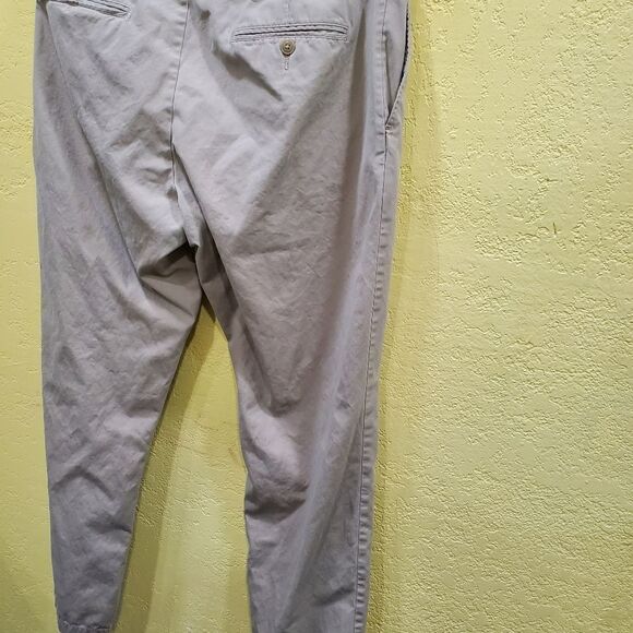 J.Crew Factory Men’s Classic Fit Chino Pants Beige Khaki 34x30 Casual Work - Picture 3 of 9